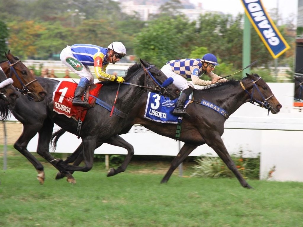 Foto: Em final atribulado, Touriga vence a Taça de Prata