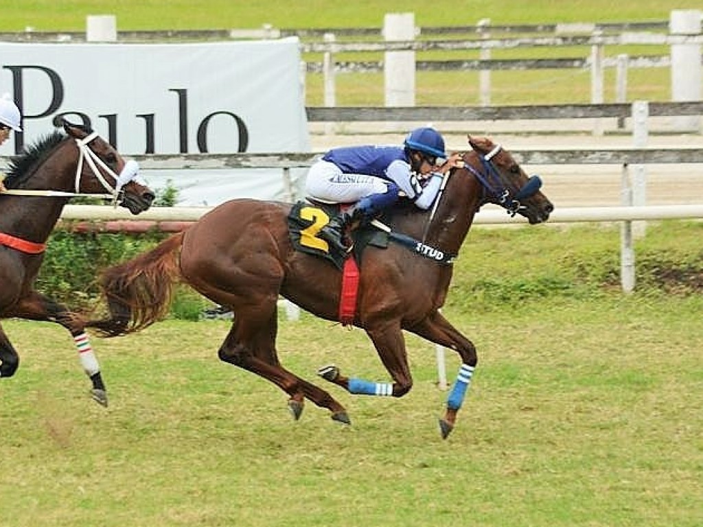 Foto: Eron do Jaguarete confirma favoritismo no Clássico Cândido Egydio de Souza Aranha (L)