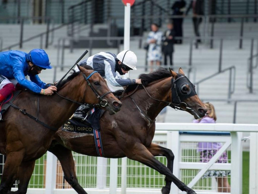 Foto: Com silêncio nas arquibancadas, Royal Ascot tem início, na Inglaterra