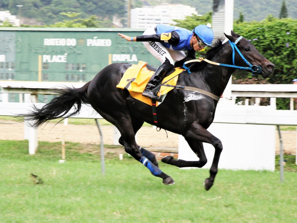 Foto: Um bólido no pesada, Texport vence o Clássico São Francisco Xavier (L)