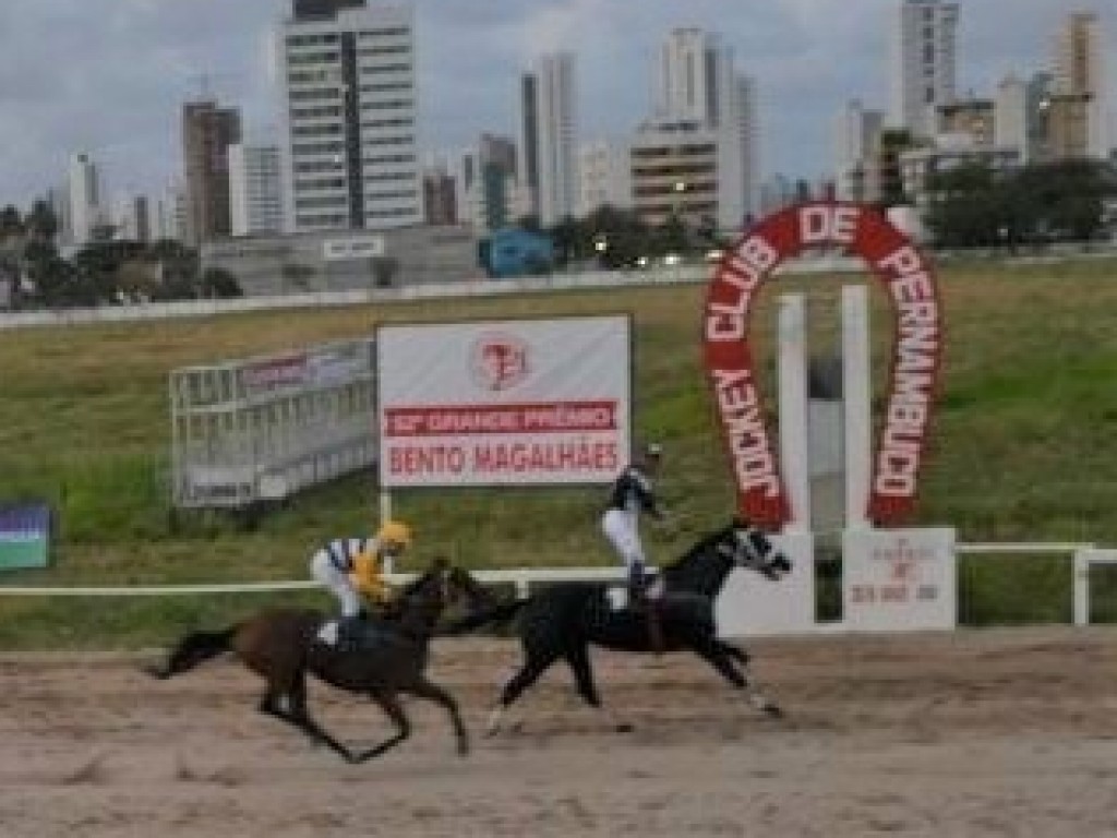 Foto: Oasis Negro surpreende os favoritos no GP Bento Magalhães