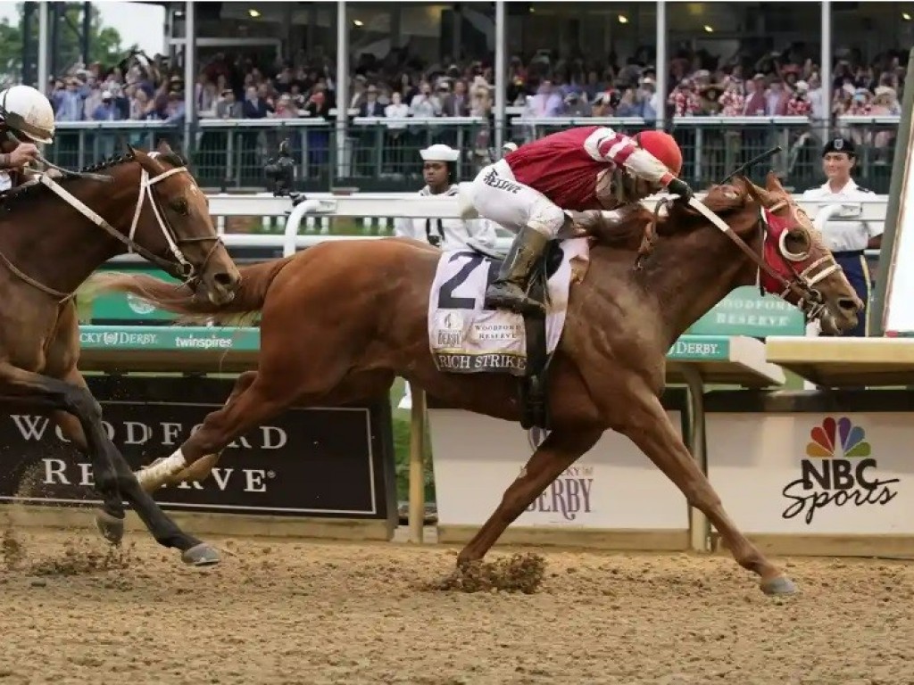 Foto: Do claiming ao Kentucky Derby: Rich Strike escreve história improvável em Churchill Downs