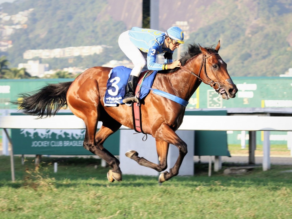 Foto: Cromwell conquista batismo clássico no “Dezesseis de Julho”