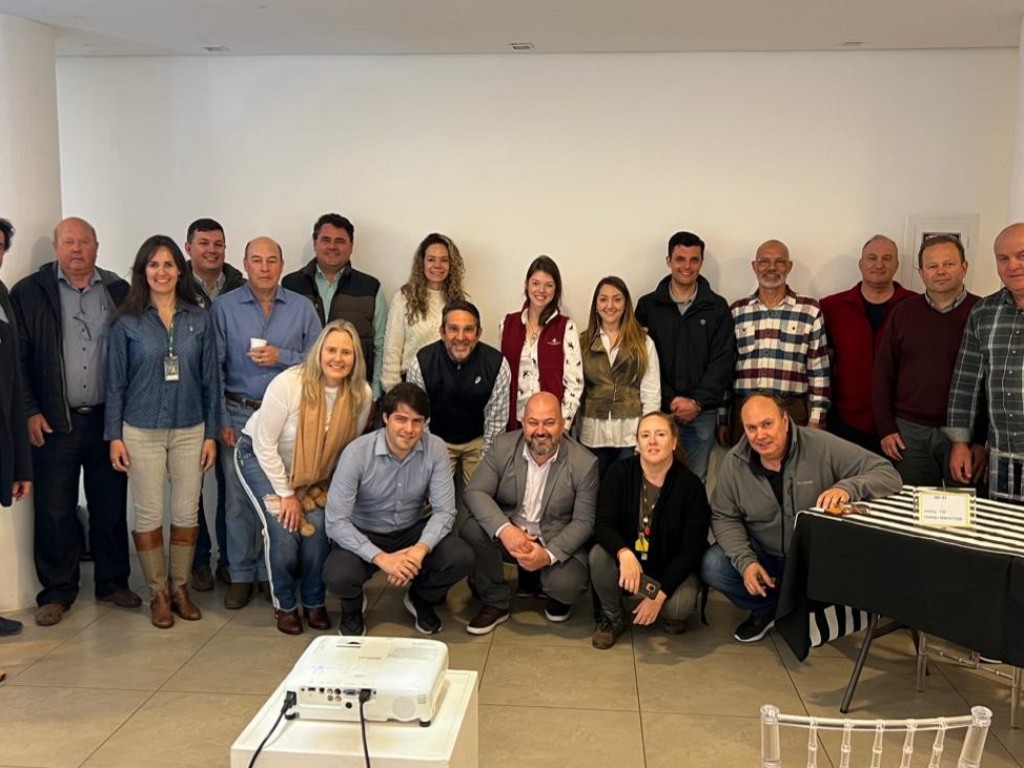 Foto: Representantes de hipódromos participam da reunião da instrução normativa do MAPA