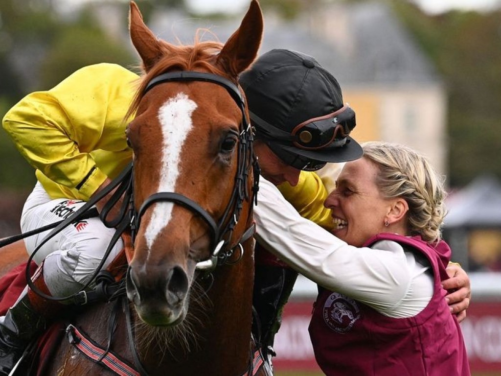 Foto: A emoção de mais um Arco bate à porta de Longchamp