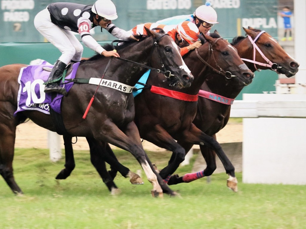 Foto: Valente, Jonnos vence o GP Cordeiro da Graça (G3)